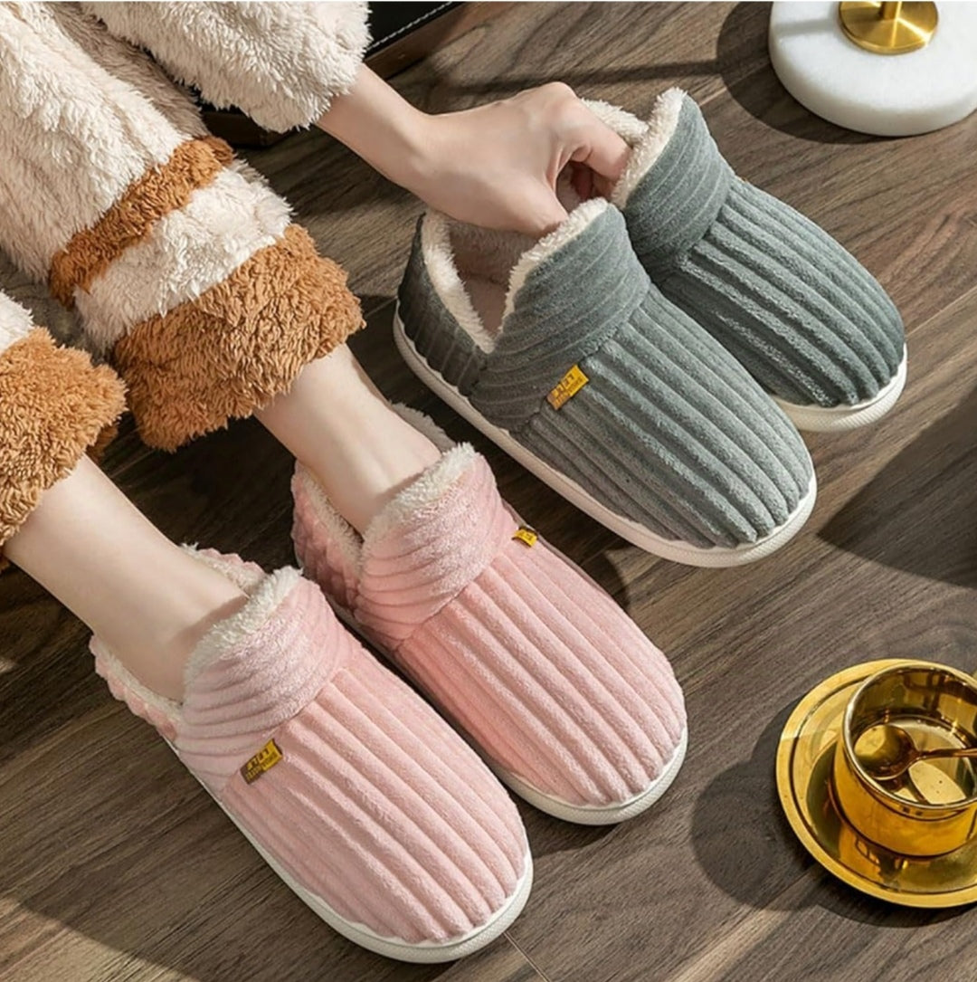 COMFORT SLIPPERS